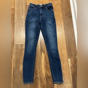 Abercrombie - Super skinny high rise - size 00R/24